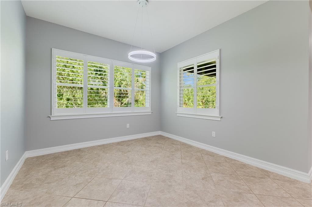 3149 Amadora CIR, CAPE CORAL FL 33909-15