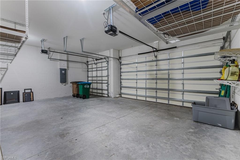 3149 Amadora CIR, CAPE CORAL FL 33909-31