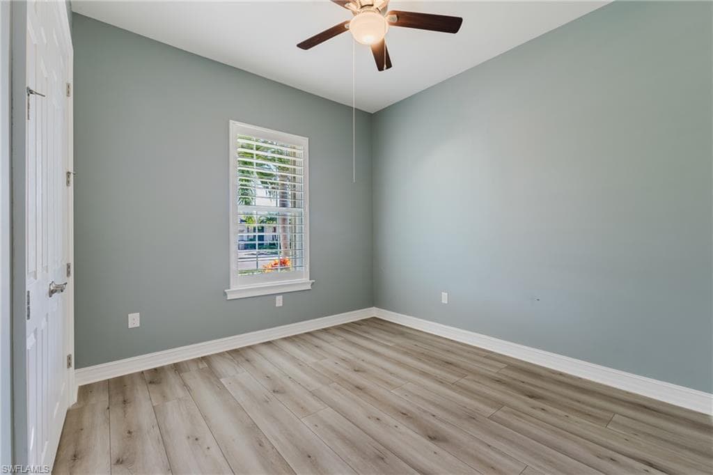 3149 Amadora CIR, CAPE CORAL FL 33909-23