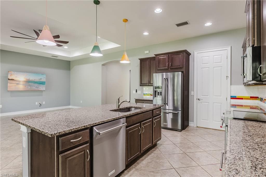 3149 Amadora CIR, CAPE CORAL FL 33909-13