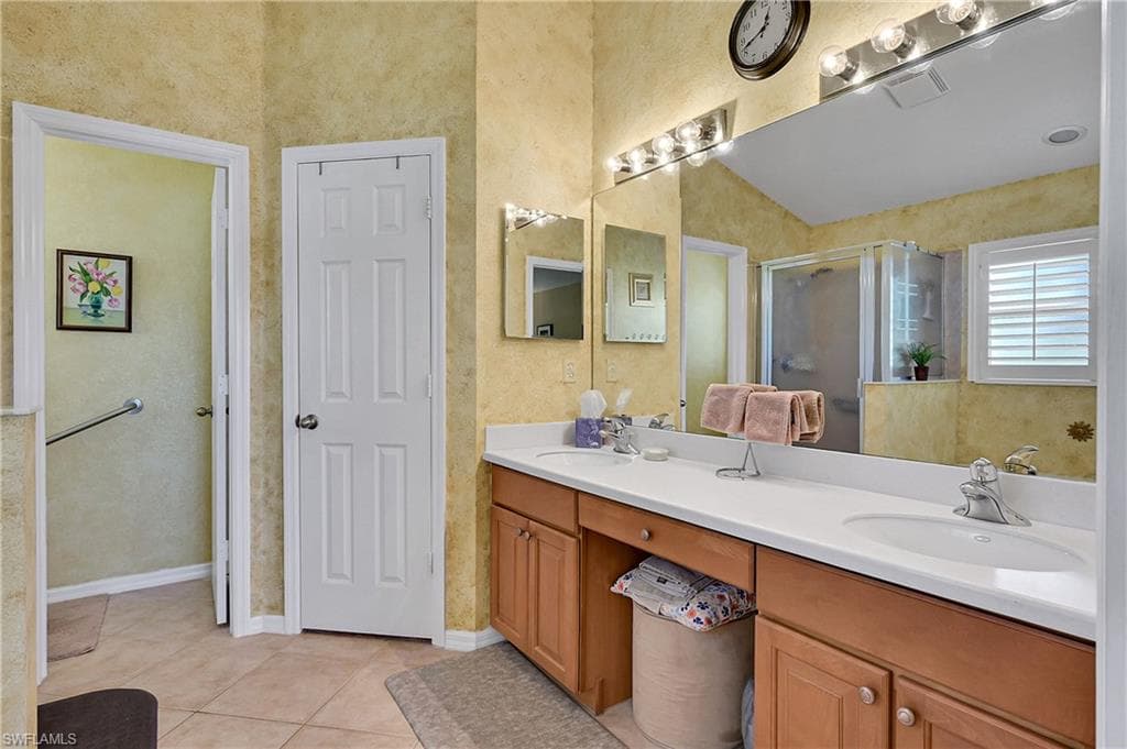 9609 Gladiolus Blossom CT, FORT MYERS FL 33908-21