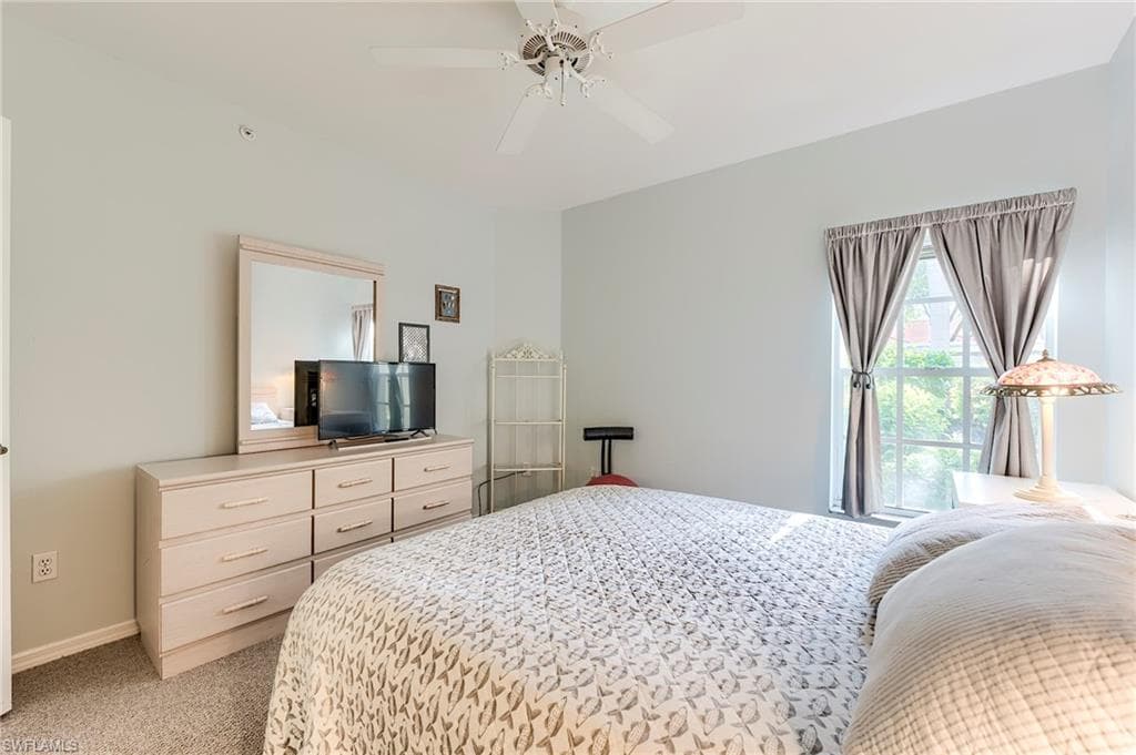 7577 Silver Trumpet LN W # T103, NAPLES FL 34109-21