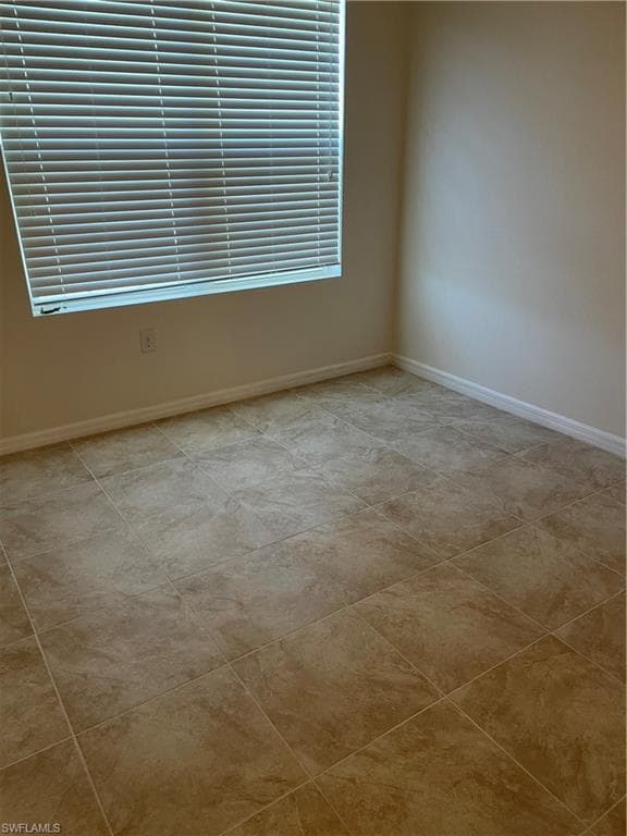 18061 Bass Lake CT, LEHIGH ACRES FL 33972-8