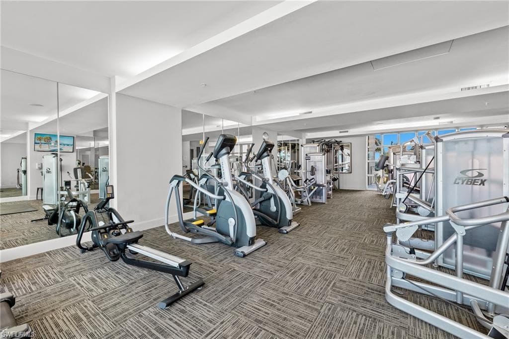 3000 Oasis Grand BLVD # 2702, FORT MYERS FL 33916-6