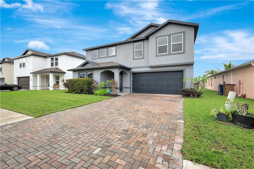 10337 Canal Brook LN, LEHIGH ACRES FL 33936-1