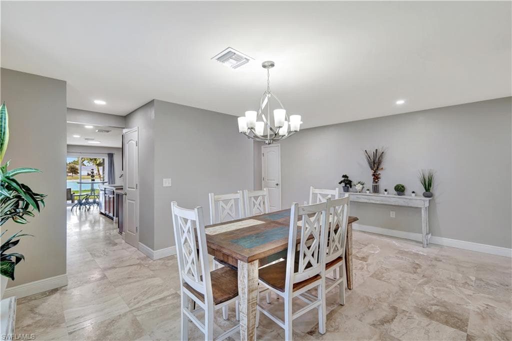 10337 Canal Brook LN, LEHIGH ACRES FL 33936-11