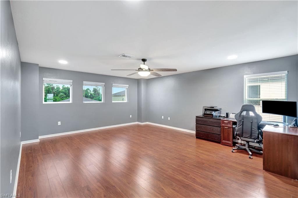 10337 Canal Brook LN, LEHIGH ACRES FL 33936-20