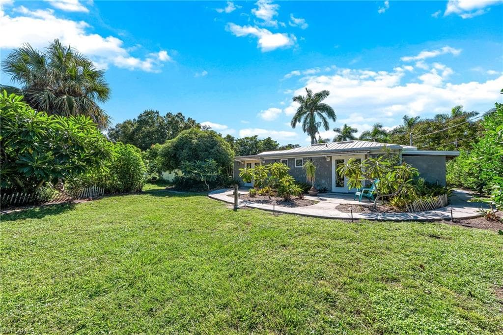1749 Braman AVE, FORT MYERS FL 33901-22
