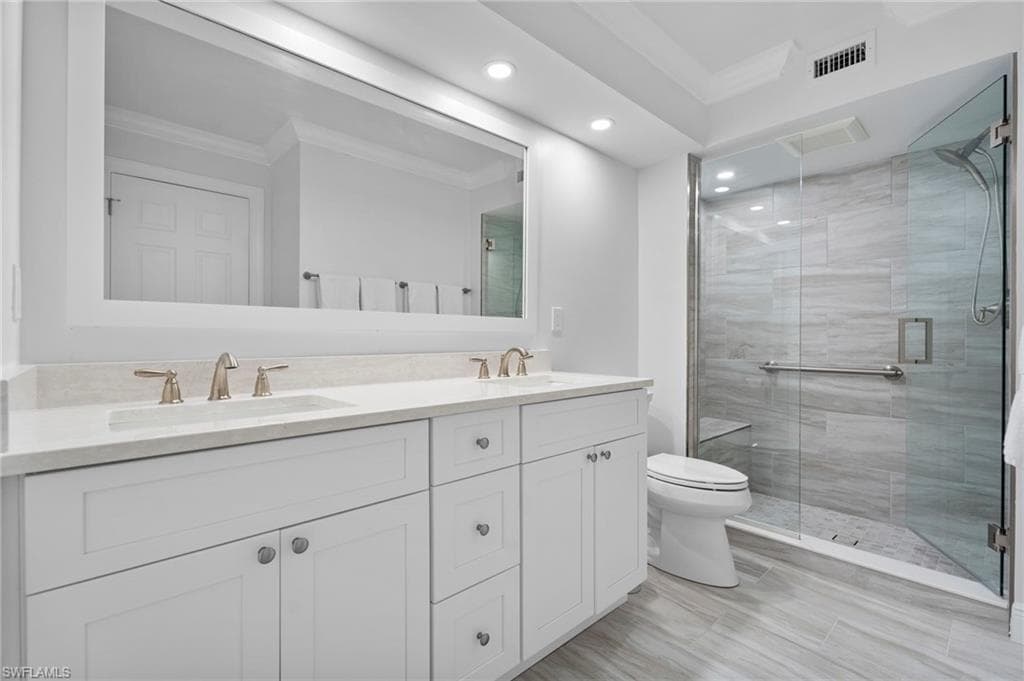 845 E Gulf DR # 121, SANIBEL FL 33957-23