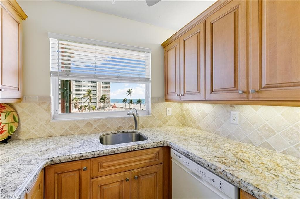 25710 Hickory BLVD # 306, BONITA SPRINGS FL 34134-11