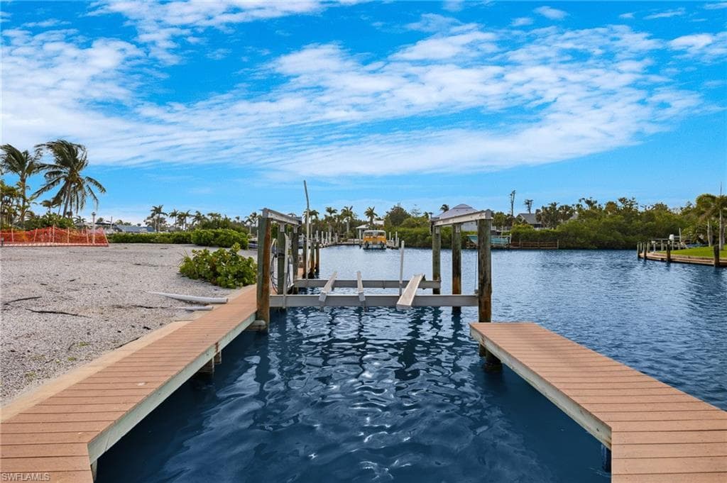 761 Limpet DR, SANIBEL FL 33957-3