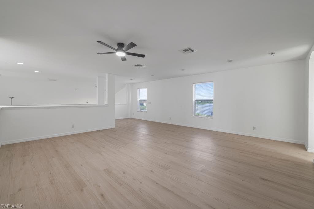 2800 Amberwood LN, NAPLES FL 34120-22