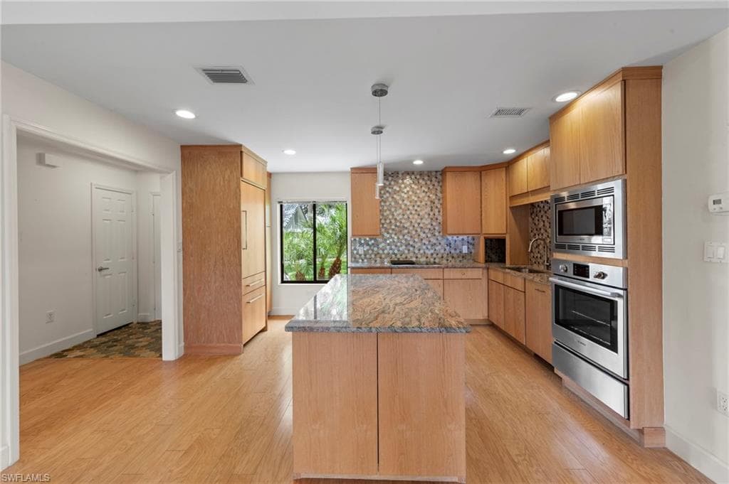 401 Arbor Lake DR 4-101-3