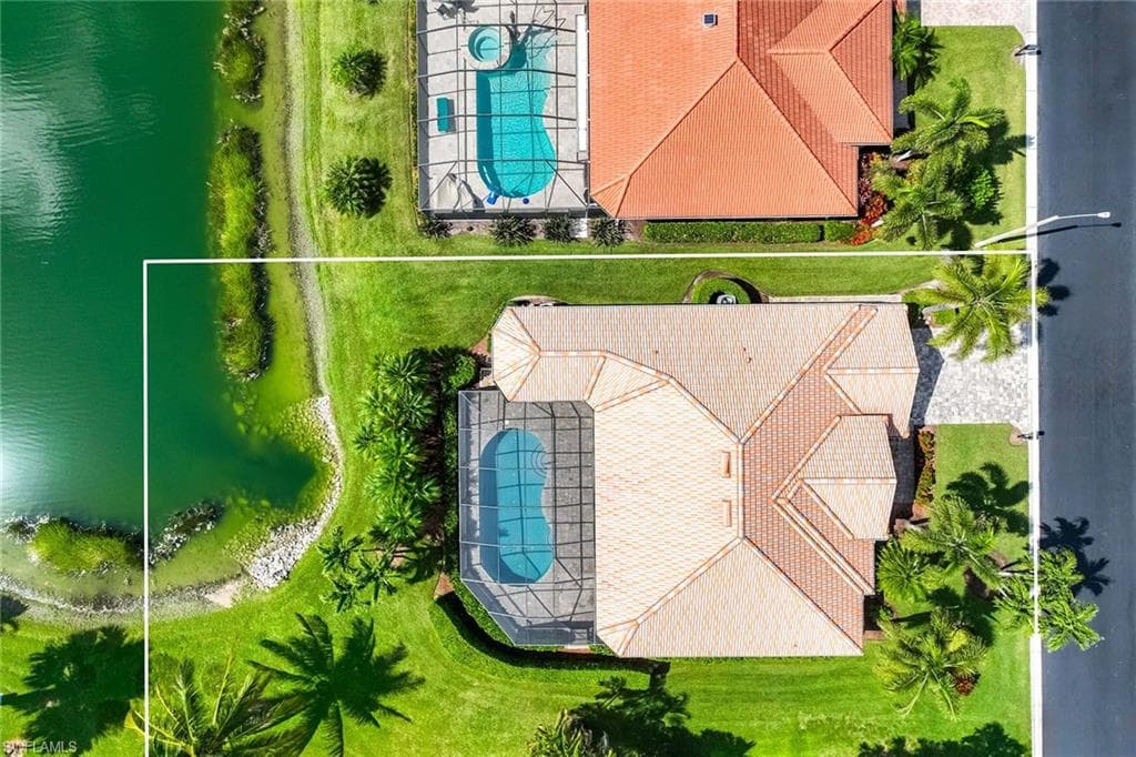 5024 Old Pond DR, NAPLES FL 34104-35