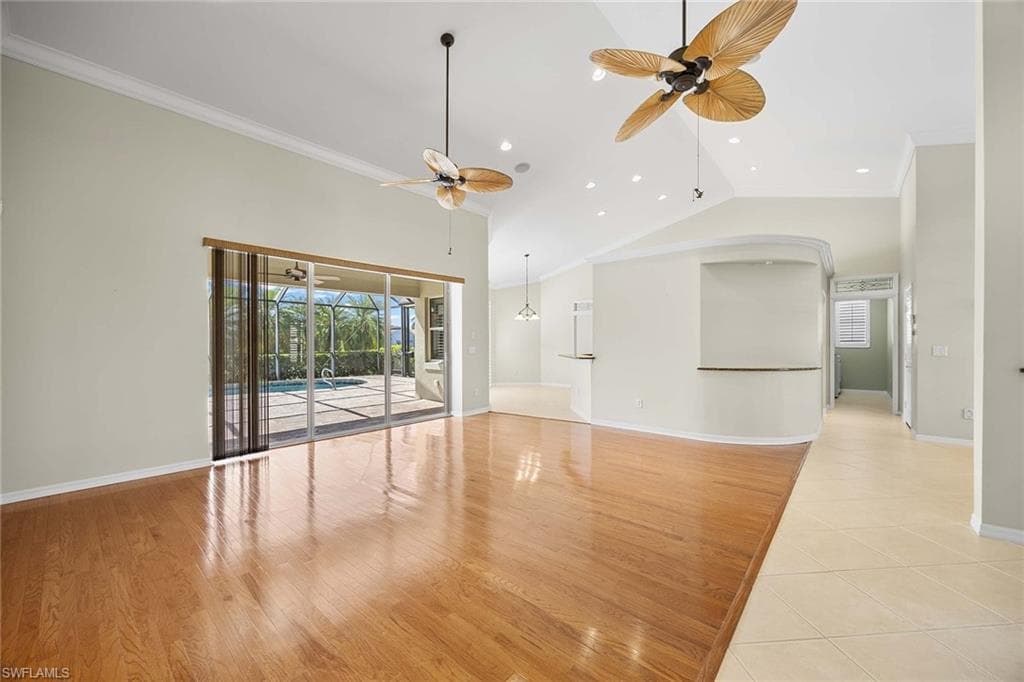 5024 Old Pond DR, NAPLES FL 34104-8