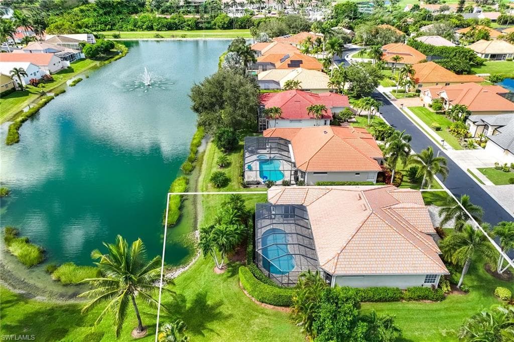 5024 Old Pond DR, NAPLES FL 34104-38