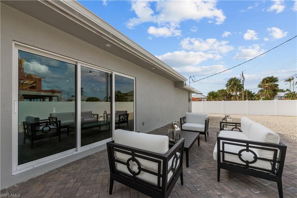 7987 Estero BLVD, FORT MYERS BEACH FL 33931-30