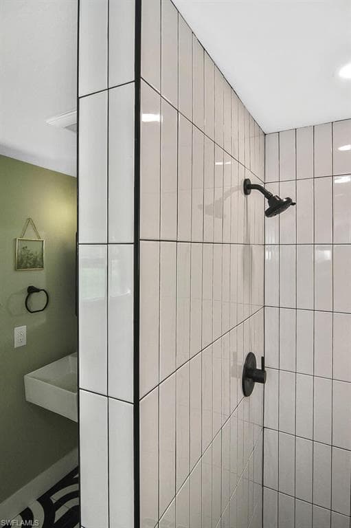 1922 Flamingo DR, NORTH FORT MYERS FL 33917-26