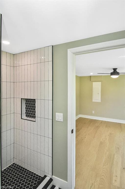 1922 Flamingo DR, NORTH FORT MYERS FL 33917-27