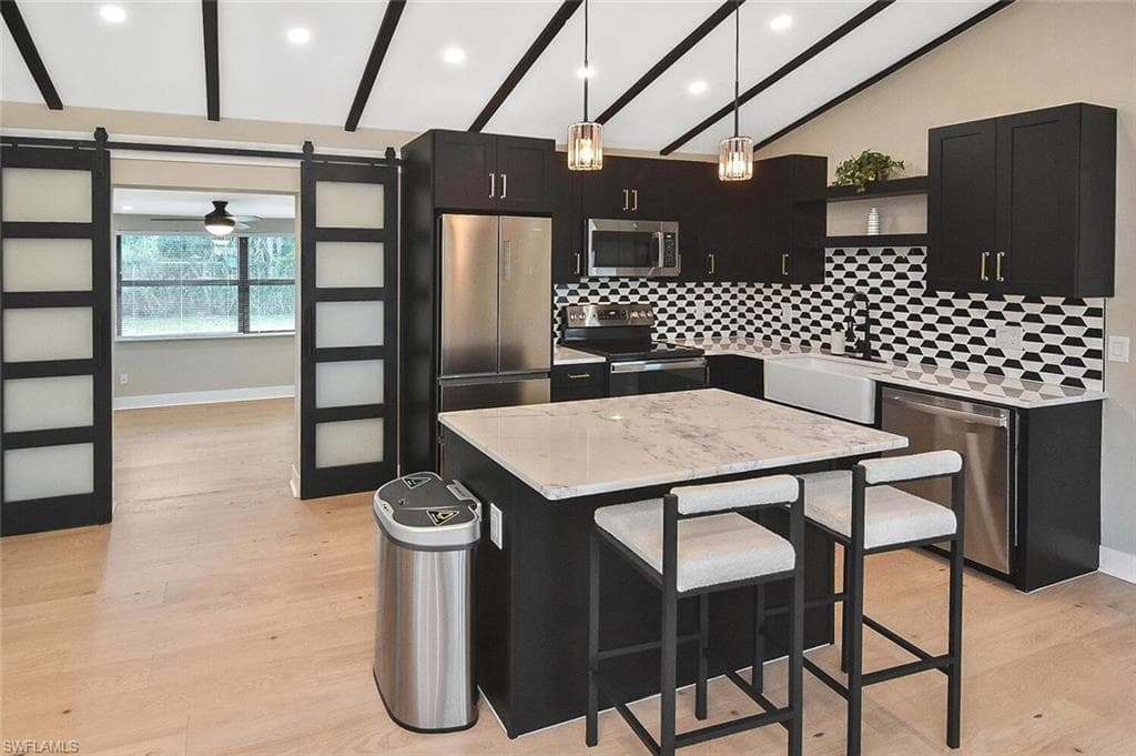 1922 Flamingo DR, NORTH FORT MYERS FL 33917-33