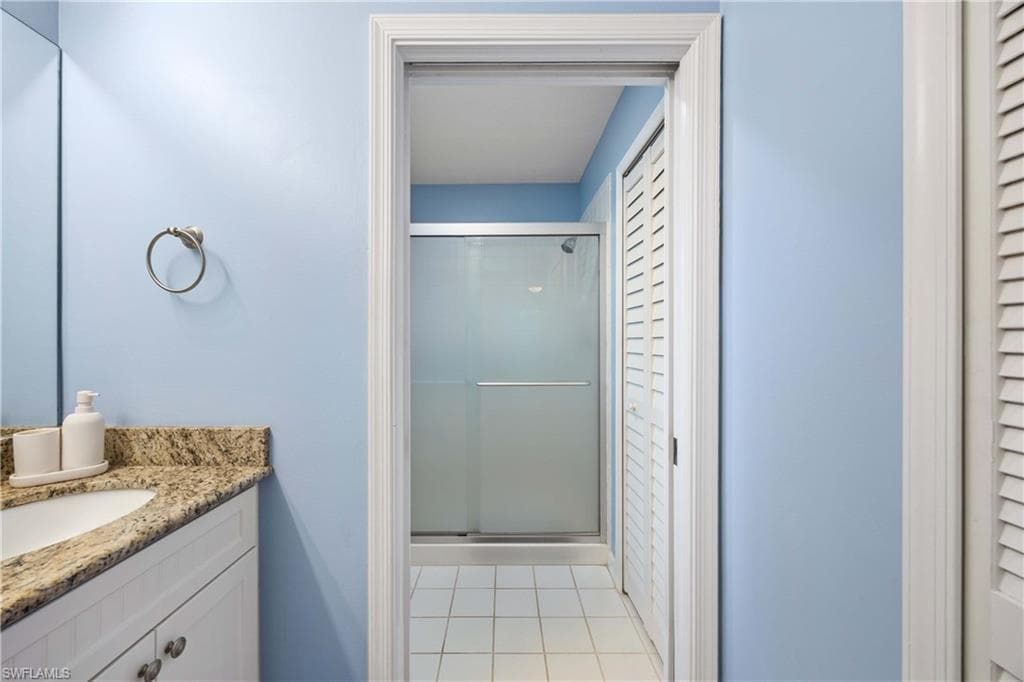 7050 Barrington CIR 202-22