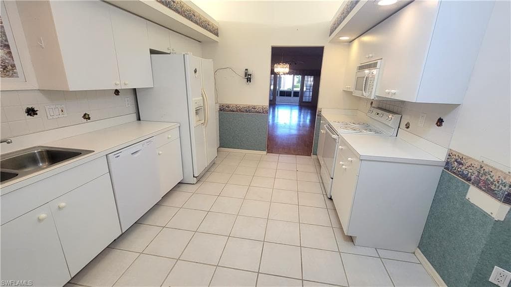 8694 Patty Berg CT, FORT MYERS FL 33919-4