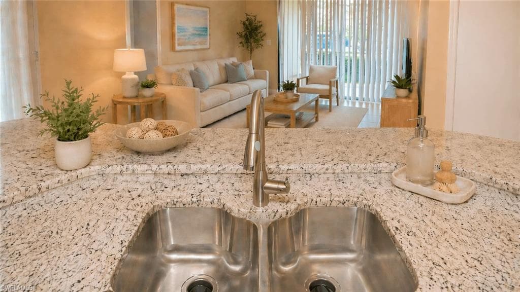 13621 Eagle Ridge DR 1518-3