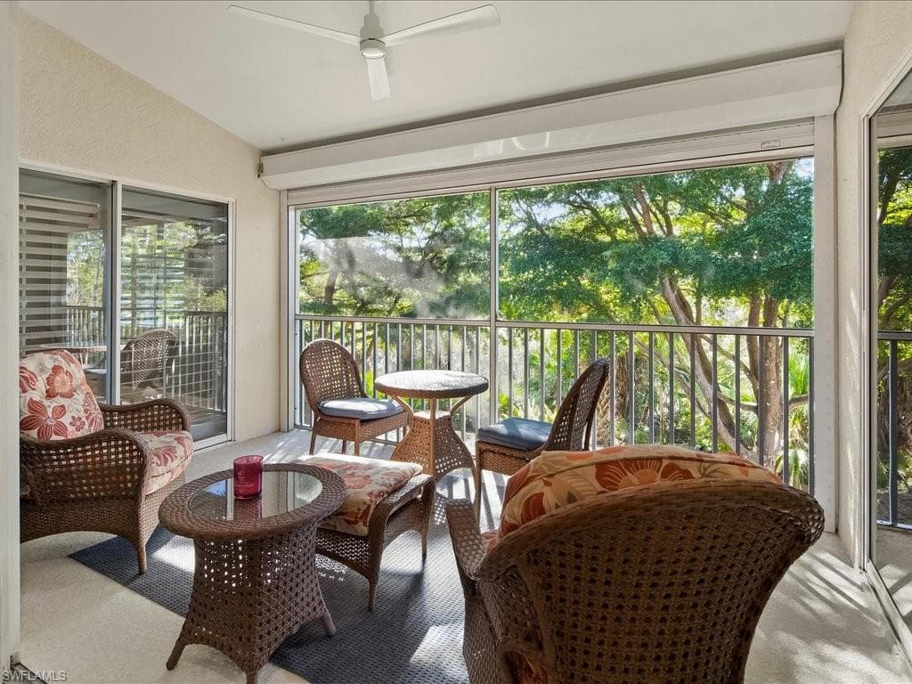 793 Carrick Bend CIR # 202, NAPLES FL 34110-11