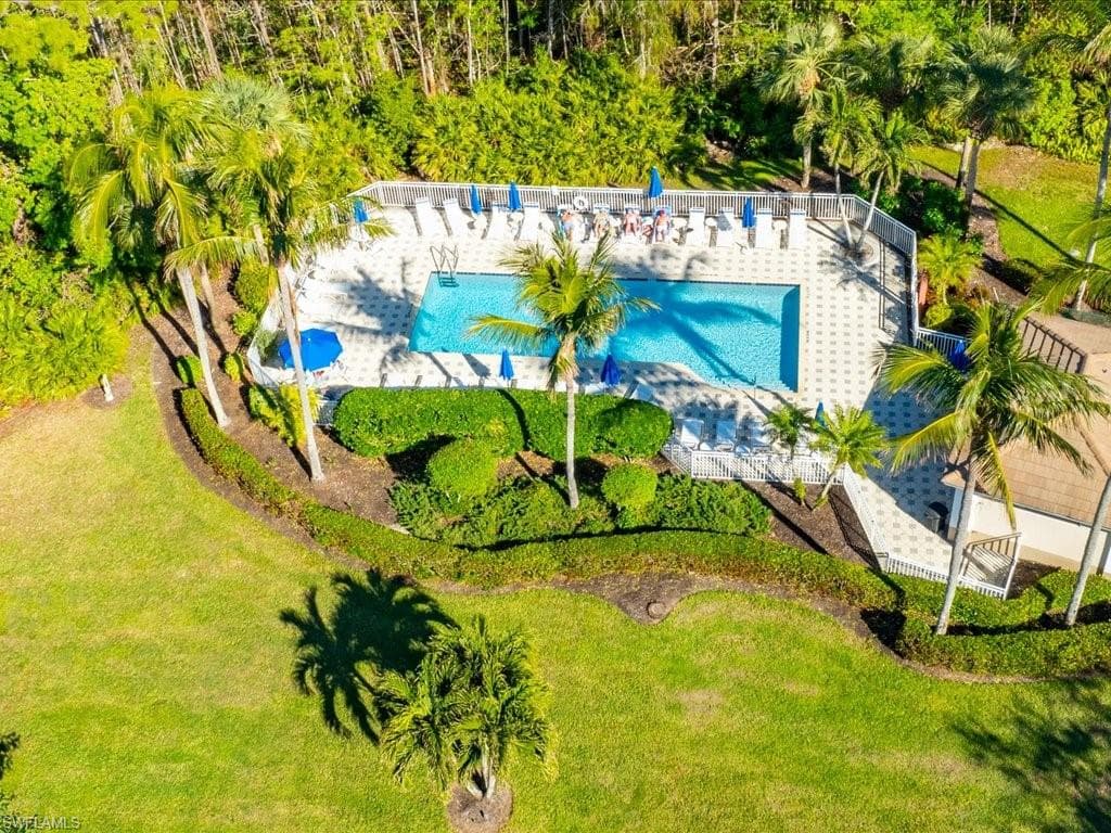 793 Carrick Bend CIR # 202, NAPLES FL 34110-31