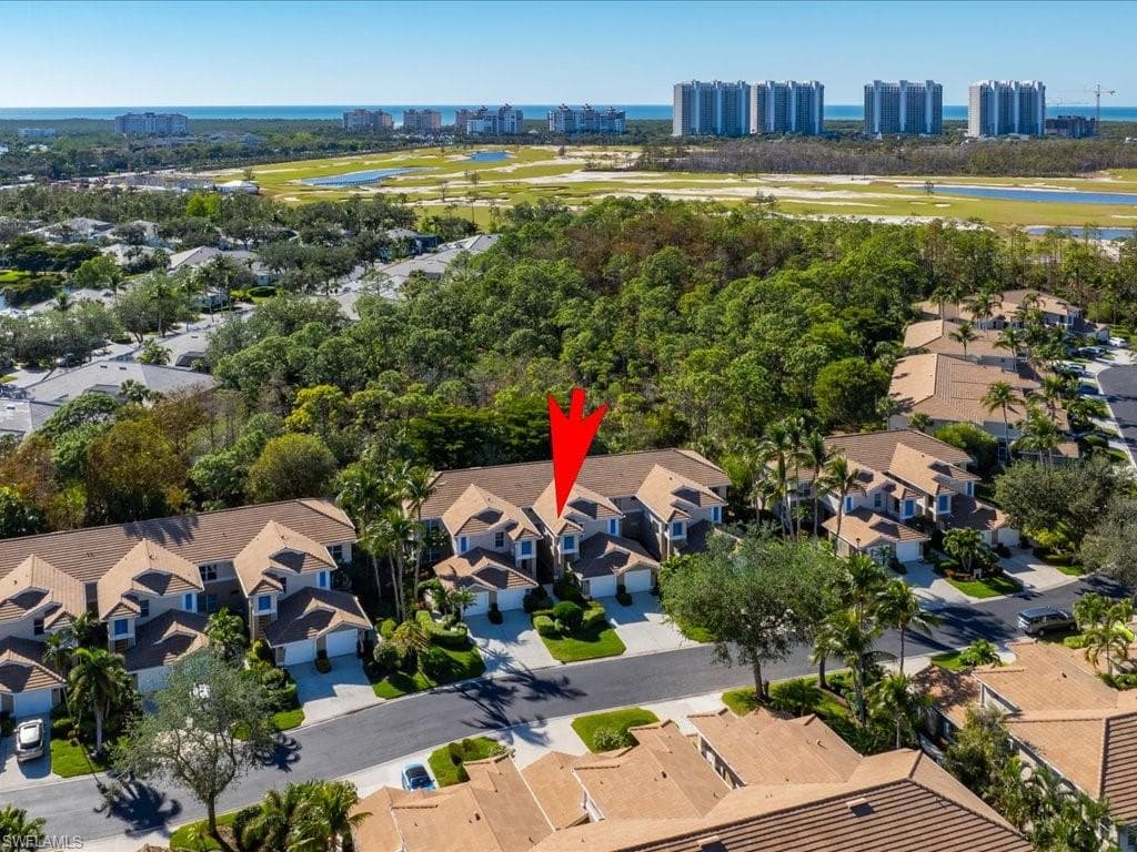 793 Carrick Bend CIR # 202, NAPLES FL 34110-30