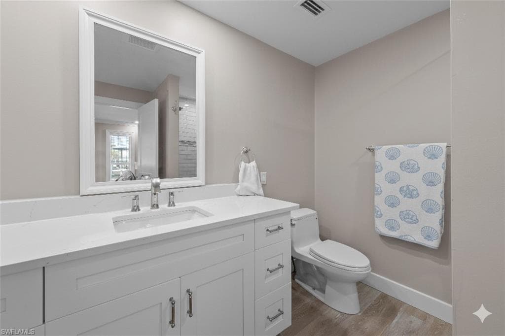 8552 Lagoon RD, FORT MYERS BEACH FL 33931-14