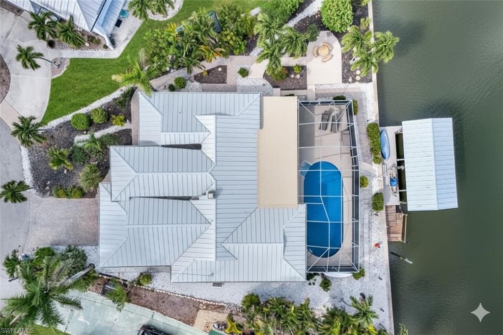 8552 Lagoon RD, FORT MYERS BEACH FL 33931-18