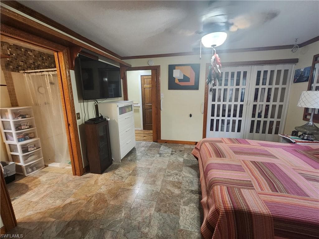 1370 Harbor View DR-25