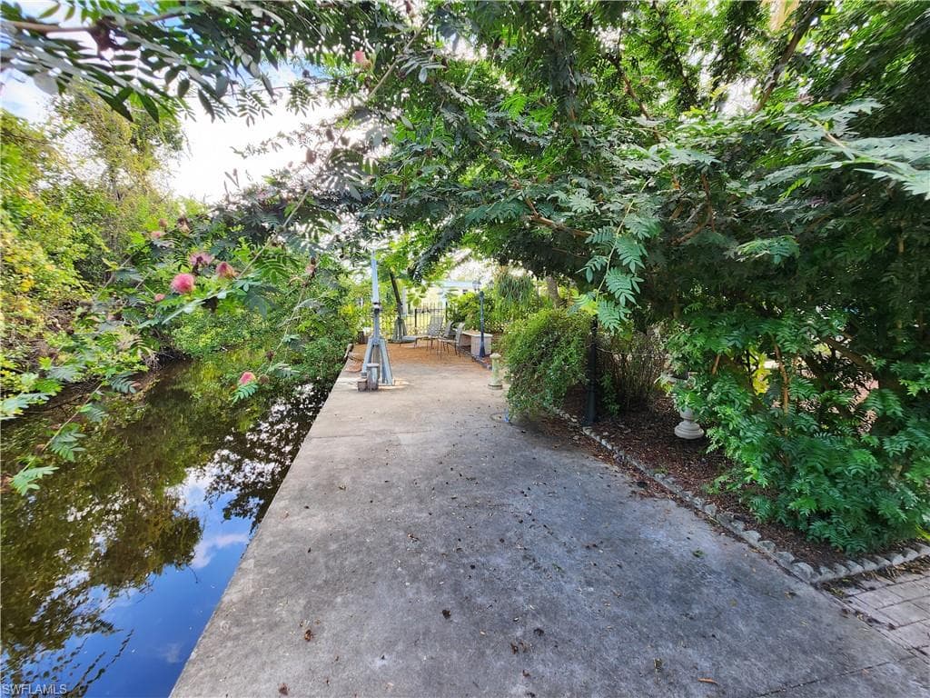 1370 Harbor View DR-2