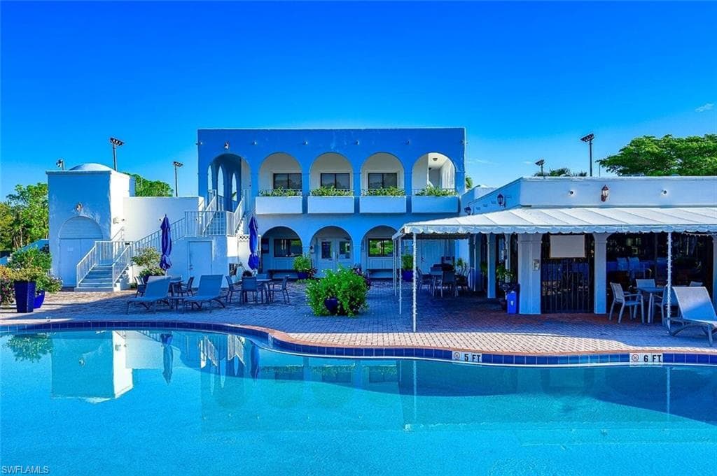 3323 Olympic DR # 726, NAPLES FL 34105-11