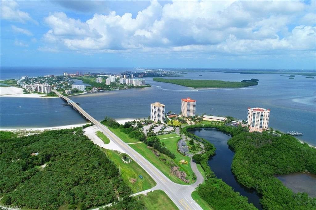 8771 Estero BLVD # 301, FORT MYERS BEACH FL 33931-21