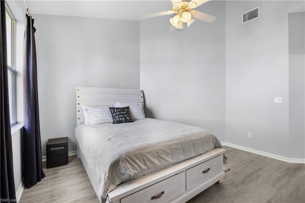 4247 Liron AVE # 201, FORT MYERS FL 33916-11