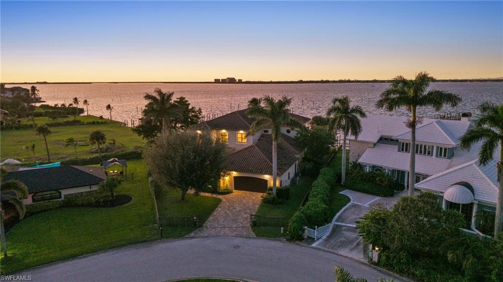 14994 Bonaire CIR, FORT MYERS FL 33908-47