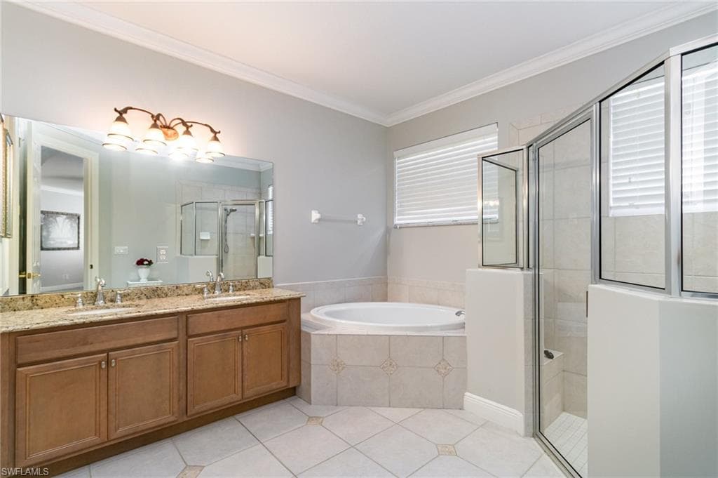 8514 Sedonia CIR, ESTERO FL 33967-37