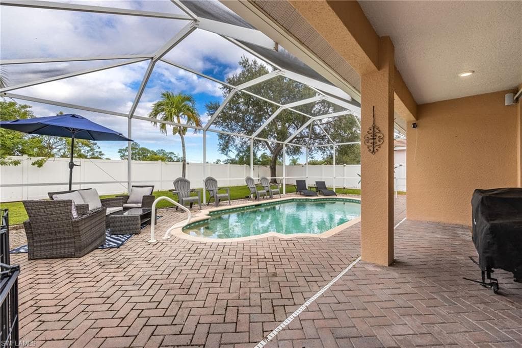 2939 Orange Grove TRL, NAPLES FL 34120-25