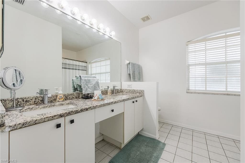 2939 Orange Grove TRL, NAPLES FL 34120-19