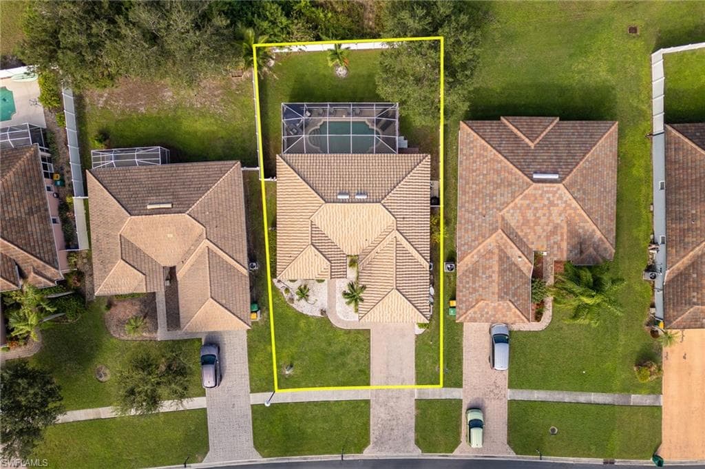 2939 Orange Grove TRL, NAPLES FL 34120-33