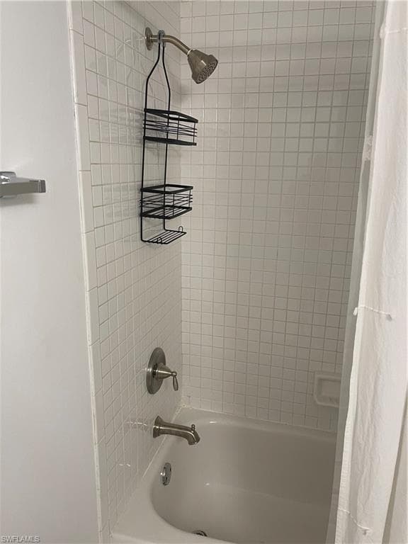 3405 Winkler AVE # 207, FORT MYERS FL 33916-26