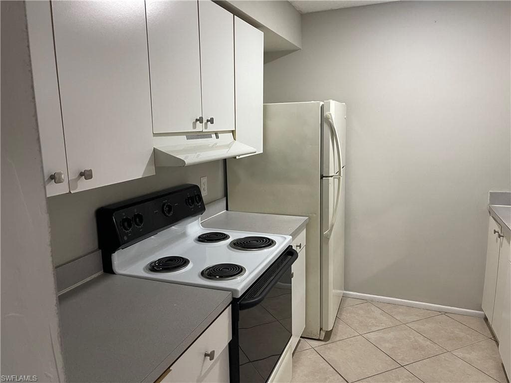 3405 Winkler AVE # 207, FORT MYERS FL 33916-11