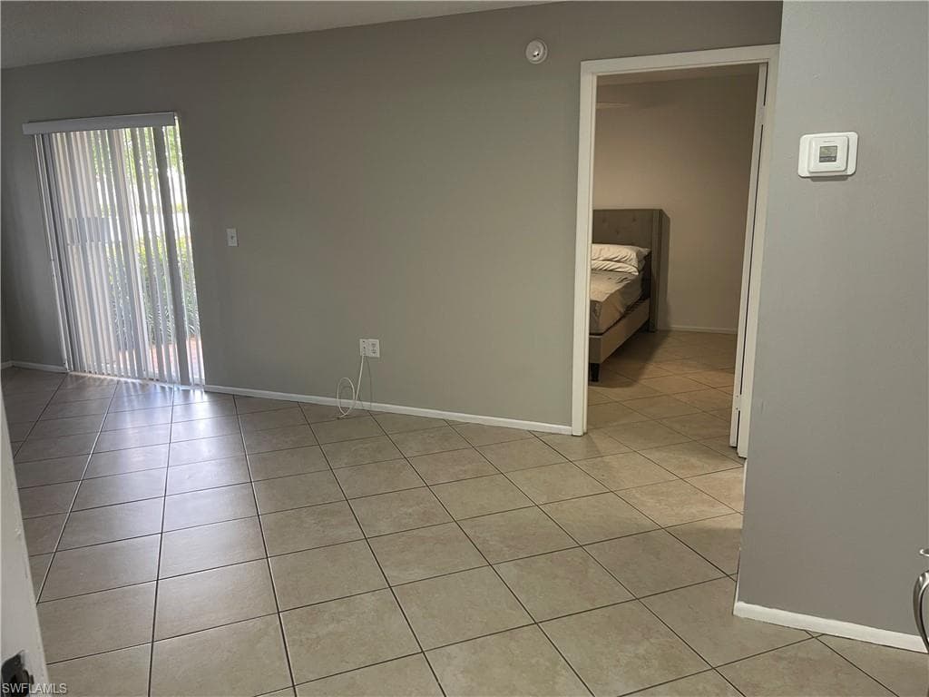 3405 Winkler AVE # 207, FORT MYERS FL 33916-4