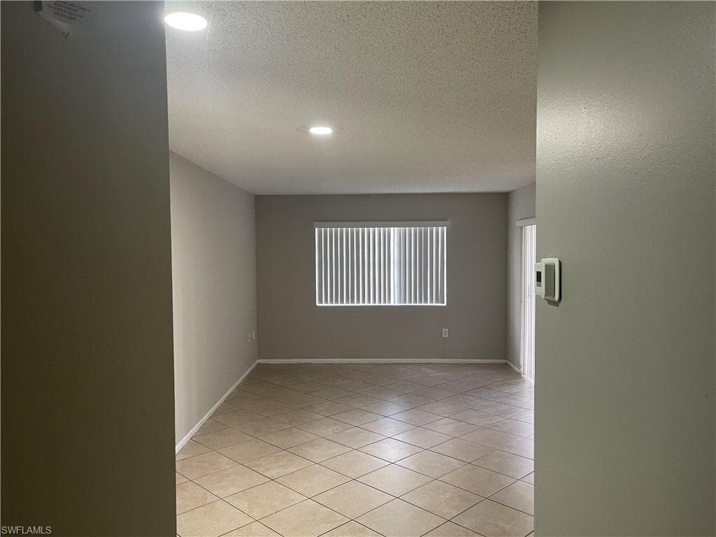 3405 Winkler AVE # 207, FORT MYERS FL 33916-9