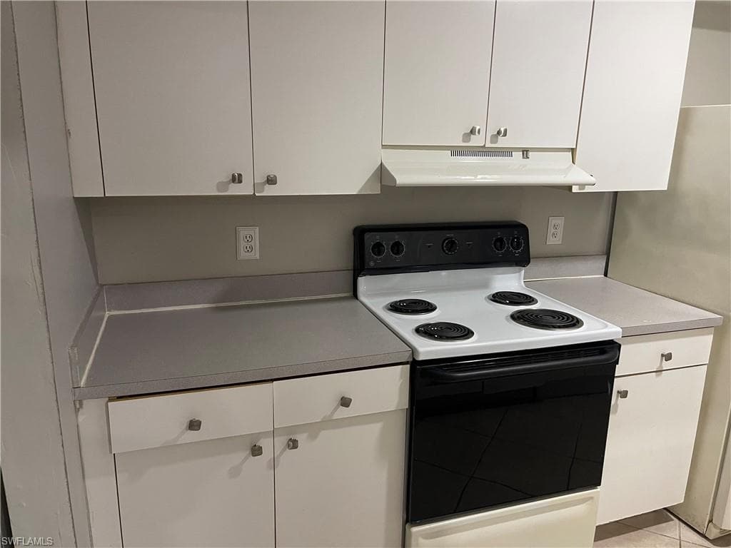 3405 Winkler AVE # 207, FORT MYERS FL 33916-10