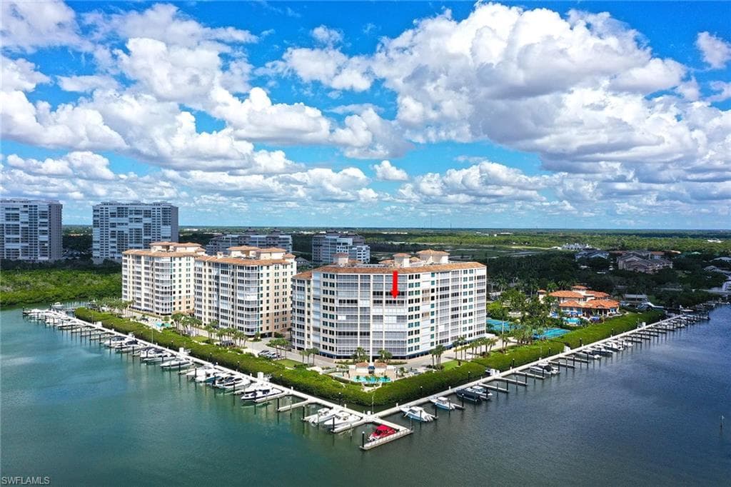 425 Dockside DR # 804, NAPLES FL 34110-1