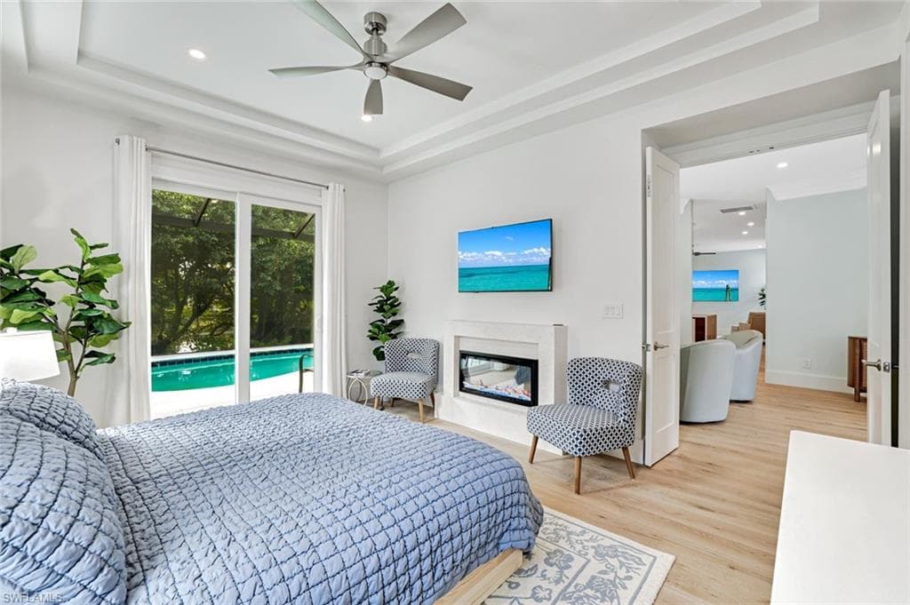 2515 Royal Palm CT, NAPLES FL 34103-15