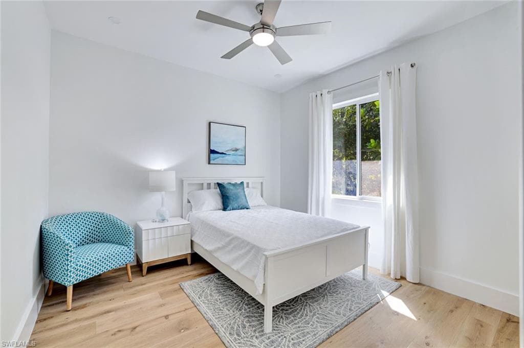 2515 Royal Palm CT, NAPLES FL 34103-21